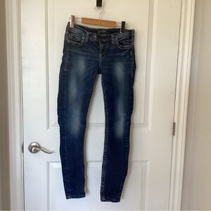 Silver Tuesday skinny jeans.